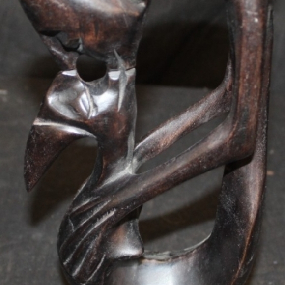 Vintage Hand Carved Atizana Kissing Couple, and Mexico Aztec Clay Figure! The la - Picture 2 of 6